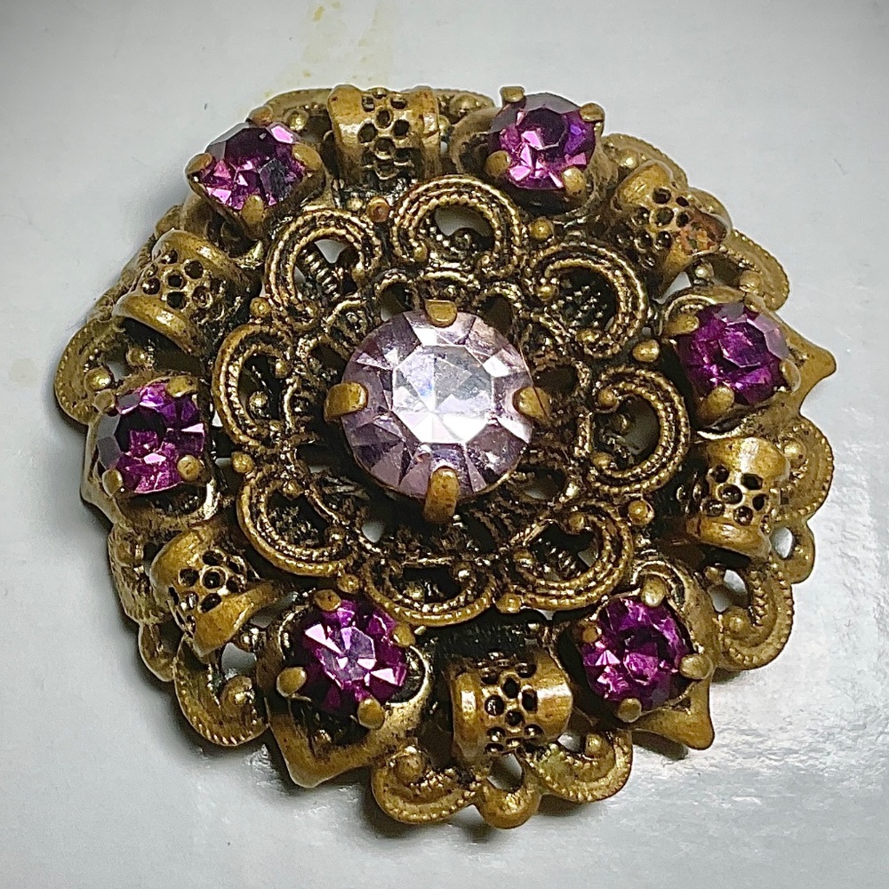 Vintage Oval Czech Brooch Pin Gold Brass Filagree Deep Purple Faceted Rhinestone
